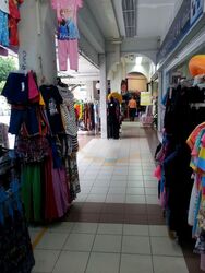 Tampines Street 21 (D18), Shop House #573465261